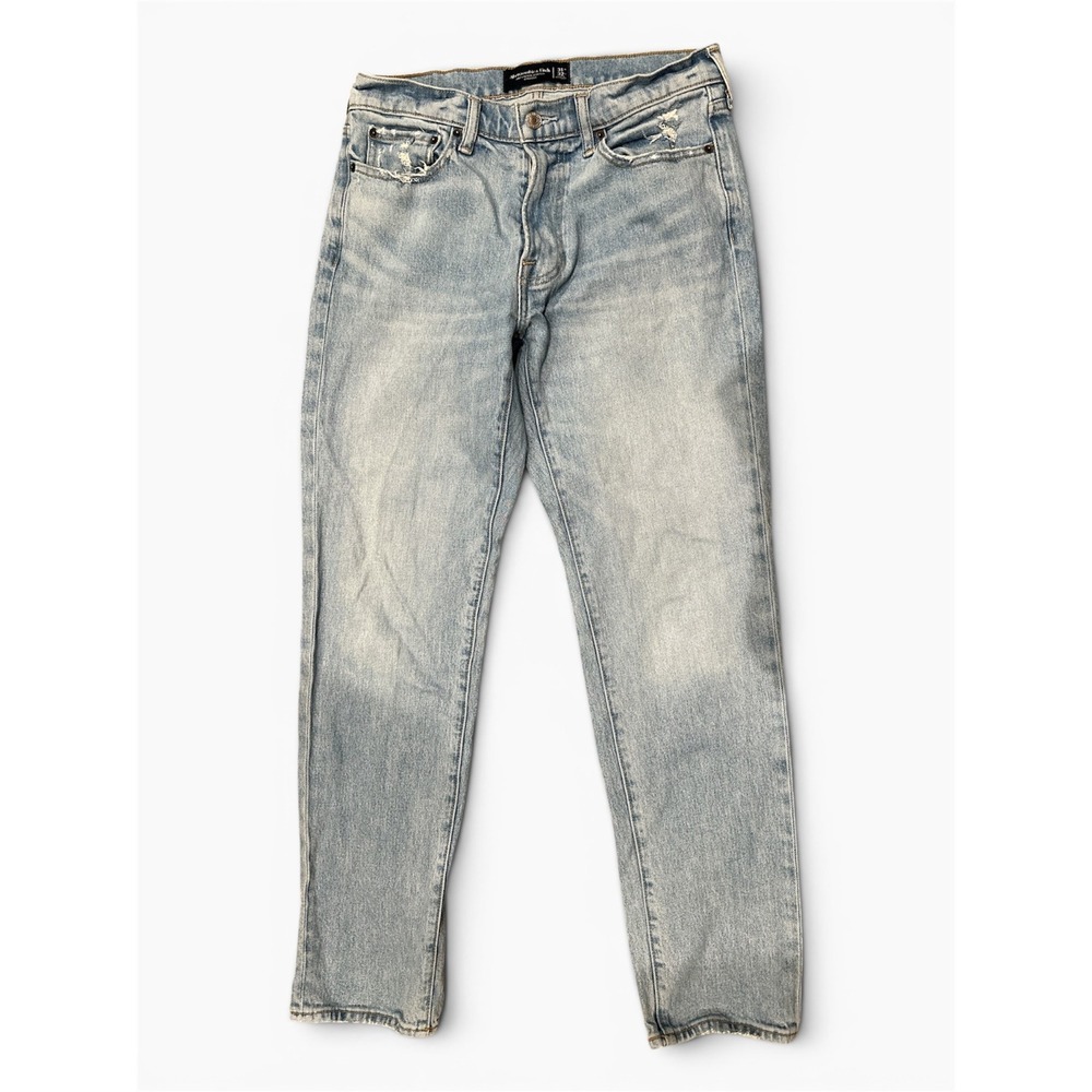 Abercrombie & Fitch Vintage Stretch Straight Jeans 31x30‎ Distressed Light Wash
